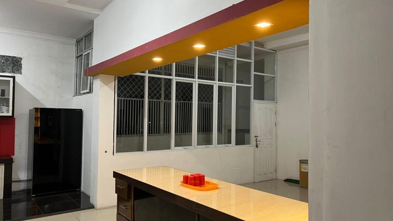 Rumah 25 Syariah Bukittinggi Luaran gambar